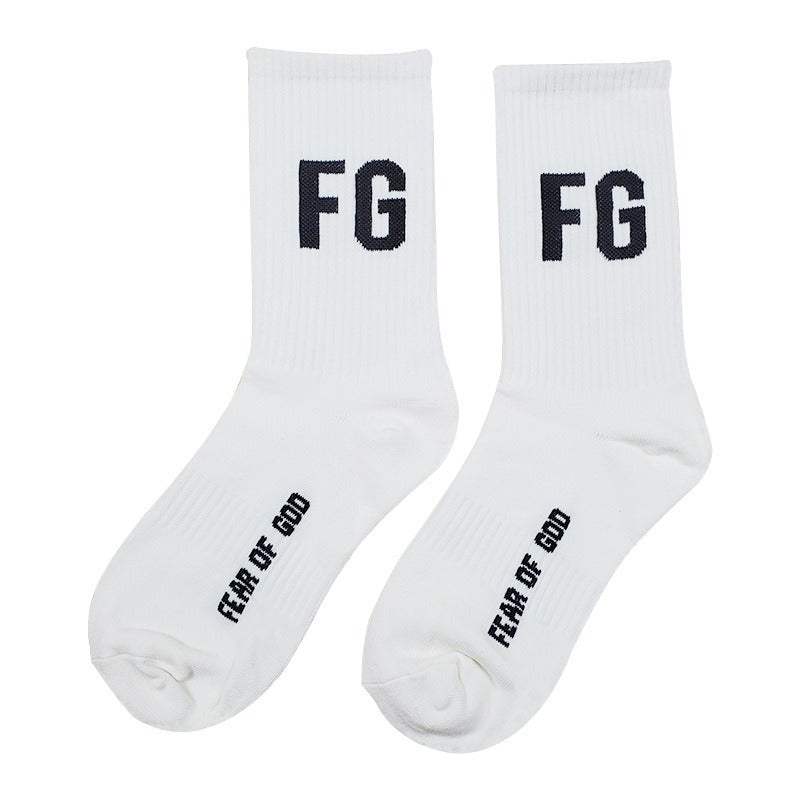 FEAR OF GOD Long Tube Socks Fog Double Thread Essentials Medium Tube Socks for Men and Womens Sports High Street Trend Ins