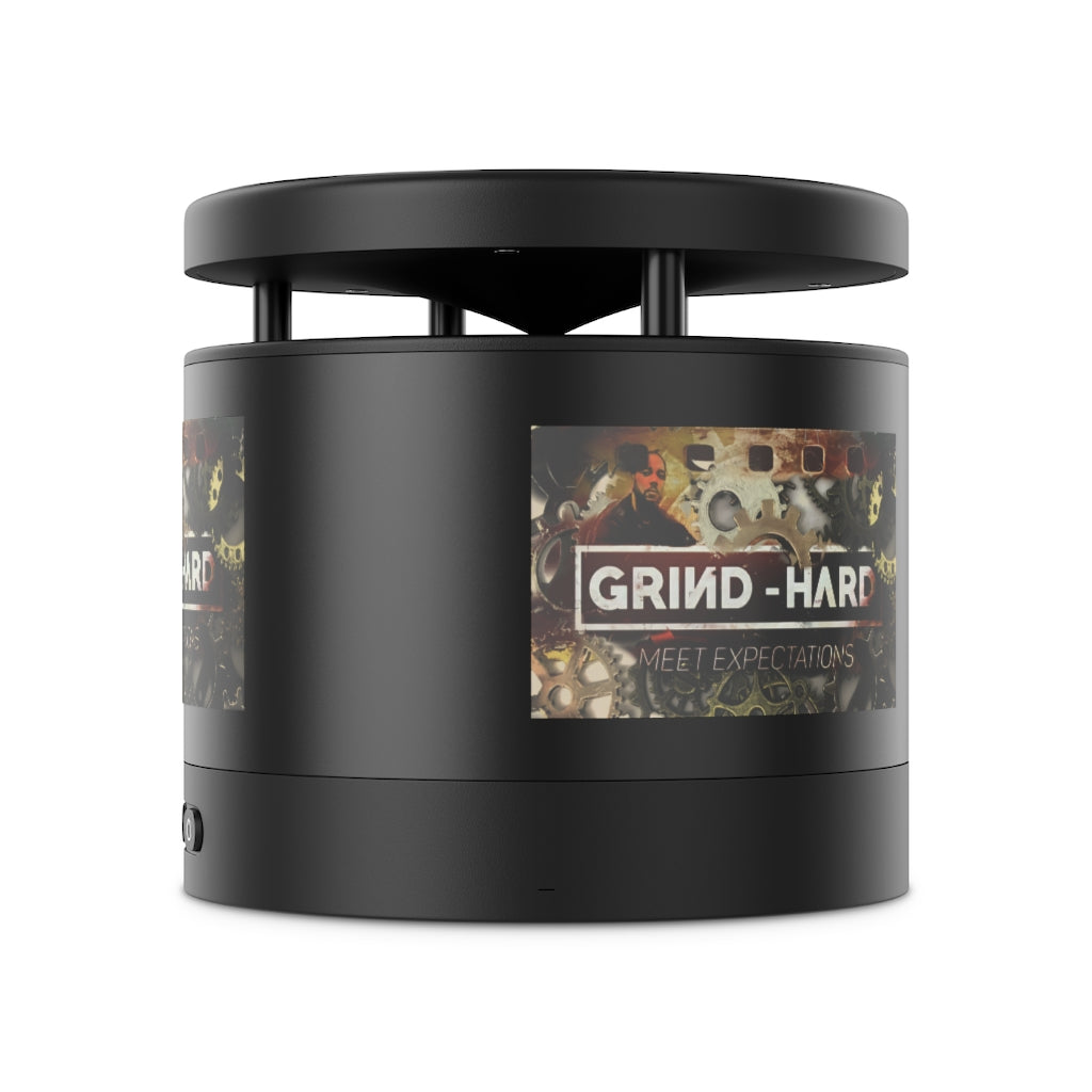 GHME Metal Bluetooth Speaker and Wireless Charging Pad